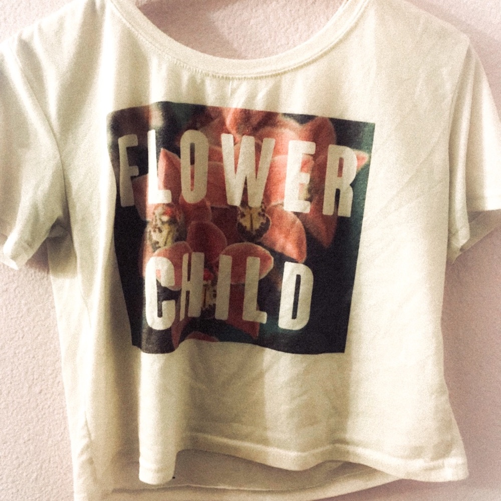 Graphic tee crop top